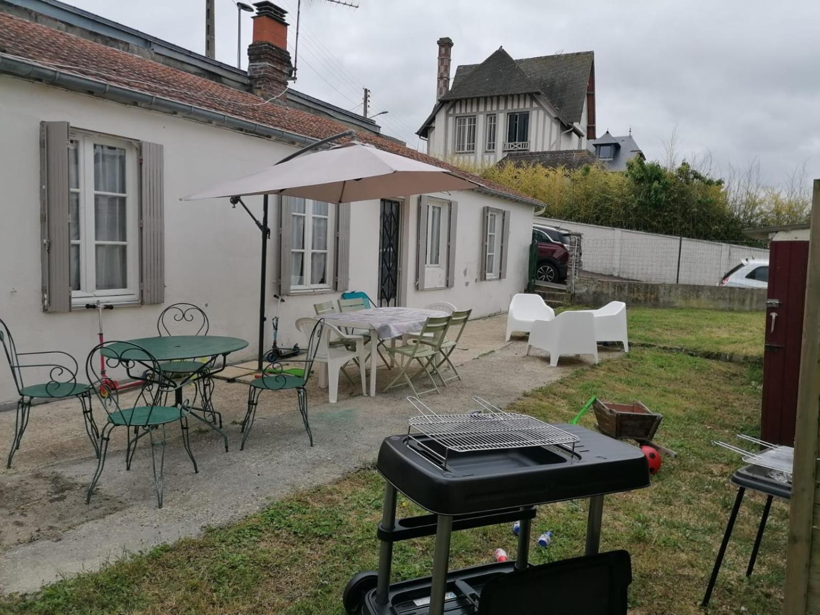 Maison De Villegiature A Trouville Sur Mer Ngoại thất bức ảnh